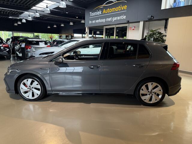 Volkswagen GOLF 2.0 TDI Style AUTOMAAT | STOELVERWARMING |