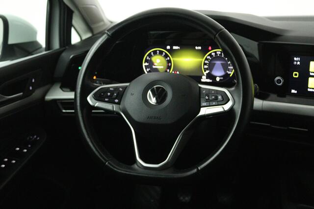 Volkswagen GOLF 1.0 TSI Life (CRUISE CONTROL ADAPTIEF, NAVIGATIE, CARPLAY, PARKEERSENSOREN)