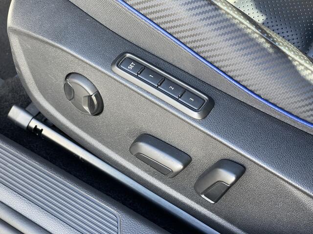 Volkswagen GOLF 2.0 TSI R 4Motion | Panoramadak | Harman Kardon | Apple Carplay | Keyless | Sfeerverlichting | Leder |
