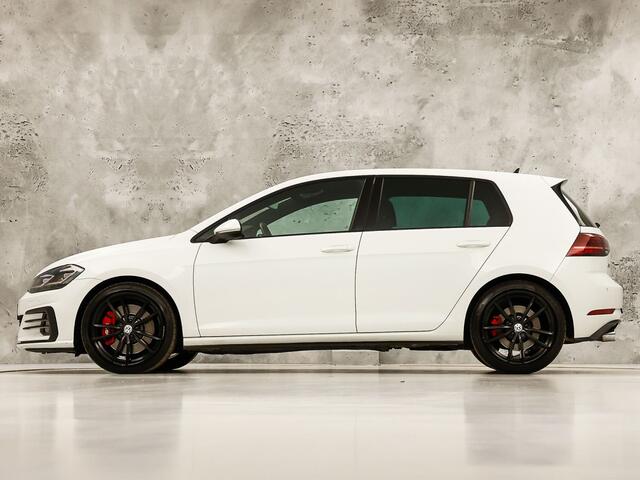 Volkswagen GOLF 2.0 TSI GTI Performance 245Pk Automaat (VIRTUAL COCKPIT, APPLE CARPLAY, GROOT NAVI, MODE KNOP, DYNAUDIO, CAMERA, STOELVERWARMING, ADAPTIVE CRUISE, DODEHOEK DETECTOR, NIEUWSTAAT)