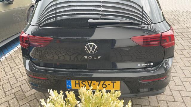 Volkswagen GOLF 1.5 eHybrid Life Edition 204pk