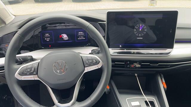 Volkswagen GOLF 1.5 eHybrid Life Edition 204pk