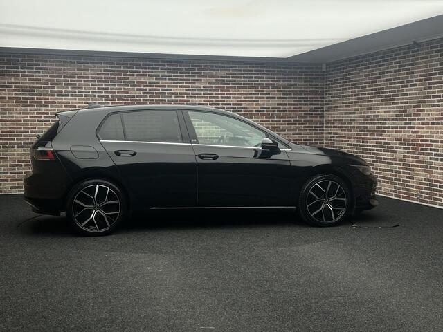 Volkswagen GOLF 1.5 eTSI R-Line Edition 50 Jahre| Pano| Head Up|