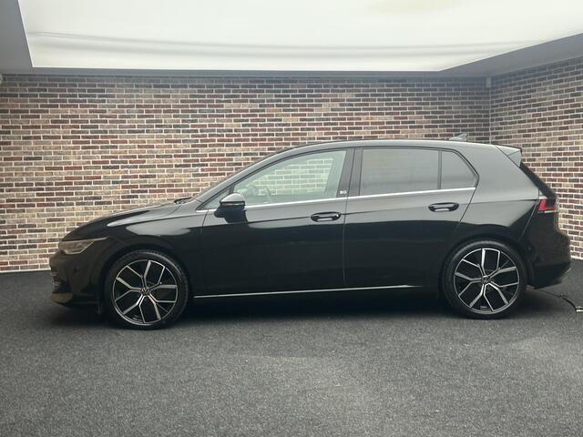 Volkswagen GOLF 1.5 eTSI R-Line Edition 50 Jahre| Pano| Head Up|