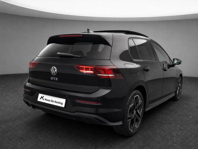Volkswagen GOLF 1.5 272pk DSG eHybrid GTE · Panoramadak · 360 Camera · Apple/Android Car Play · Navigatie · Stoelverwarming · 18'' Inch · Garantie t/m 26-11-2030 of 100.000km