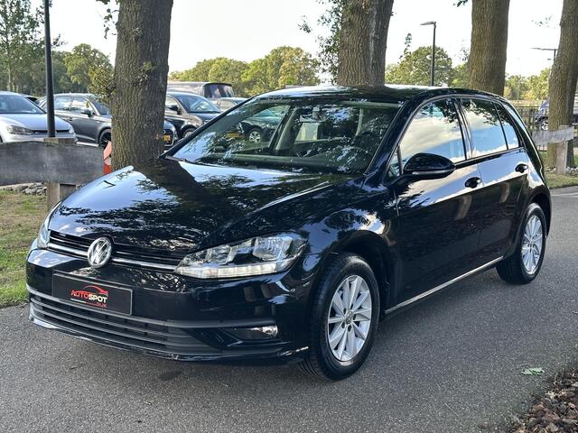 Volkswagen GOLF 1.0 TSI Trendline