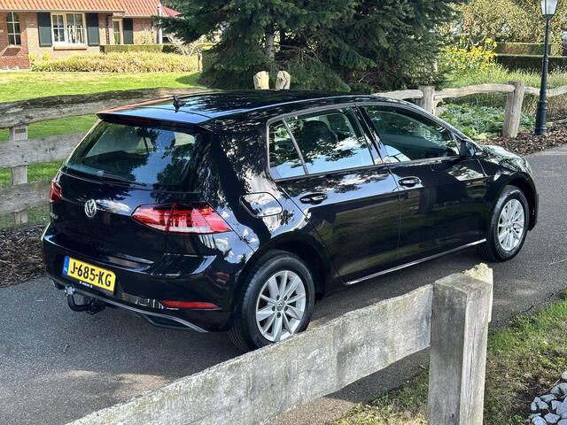 Volkswagen GOLF 1.0 TSI Trendline