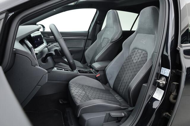 Volkswagen GOLF 1.5 eTSI R-Line DSG | Pano | Adapt. Cruise | IQ. Light | CarPlay | Navi | Camera | Stoel-Stuurverw.