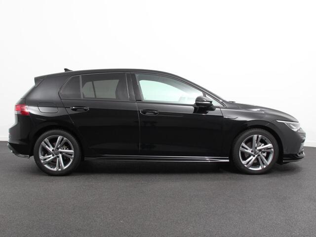 Volkswagen GOLF 1.5 eTSI 150pk DSG R-Line Panorama dak Navigatie Apple Carplay/Android Auto Climate Control Camera Dab Extra Getint Glas Adaptieve Cruise Control Virtual Cockpit Lichtmetalen Velgen