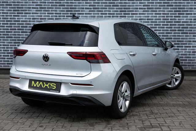 Volkswagen GOLF 1.0 eTSI DSG Life Business | Achteruitrijcamera | Parkeersensoren | Climate Control | Keyless Entry | Cruise Control Adaptief | LED Koplampen | Stoelverwarming | Navigatie Discover Pro | Apple Carplay | Android Auto
