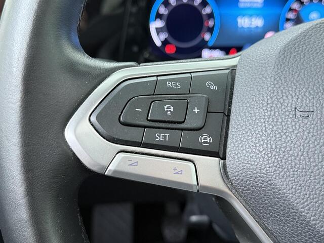 Volkswagen GOLF 1.5 TSI Highline | 150 PK | Stoel- & stuurverwarming | Adaptive cruise control | Keyless | Climate control | LED verlichting |