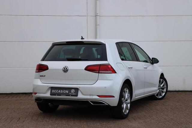 Volkswagen GOLF 1.0 TSI Highline 115pk DSG7