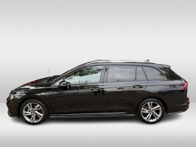Volkswagen GOLF Variant 1.5 eTSI R-Line Business | headup display | wegklapbare trekhaak | stuurverwarming | stoelverwarming |