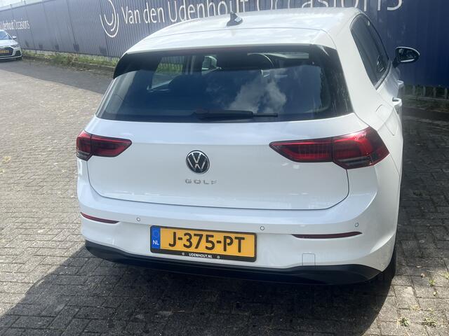 Volkswagen GOLF 1.5 130pk TSI Life Navigatie