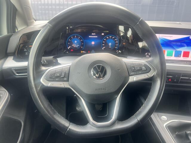 Volkswagen GOLF 1.5 130pk TSI Life Navigatie