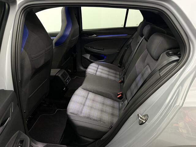 Volkswagen GOLF 1.4 eHybrid GTE Panoramadak, Camera, Navi, Stoelverwarming, Cruise control adaptief, Keyless start, Rijstrook correctie