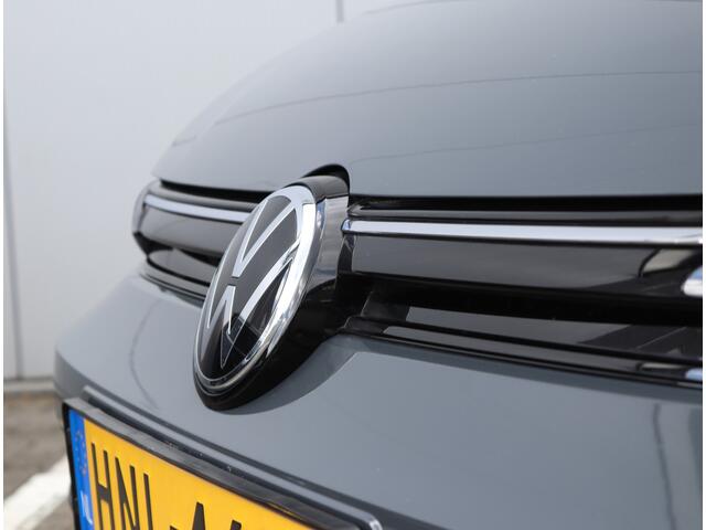 Volkswagen GOLF 1.5 eTSI Life Edition | Facelift | Head-up | Winter pakket