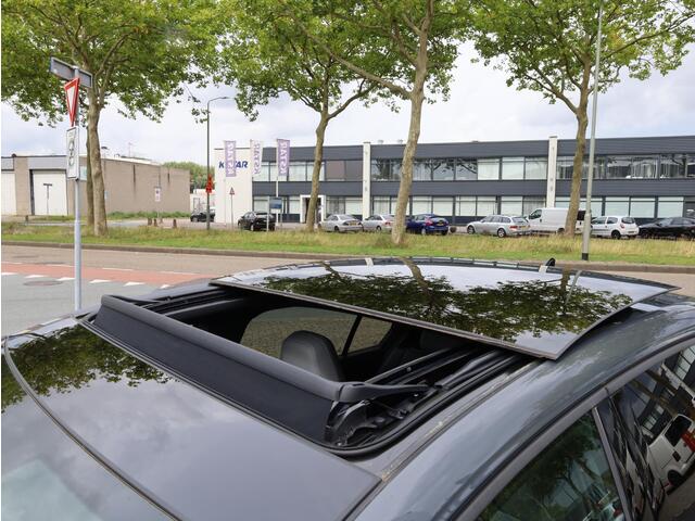 Volkswagen GOLF GTE 1.5 eHybrid 272PK | Panodak | Leer | 19" | Black Style | Garantie 2030 | Head-up| Stoel Ventilatie | Memory |