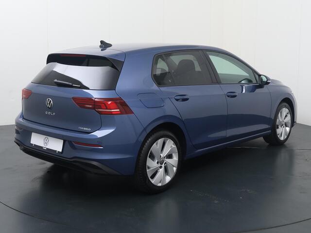 Volkswagen GOLF Life Edition 1.5 eHybrid 150 kW / 204 PK DSG