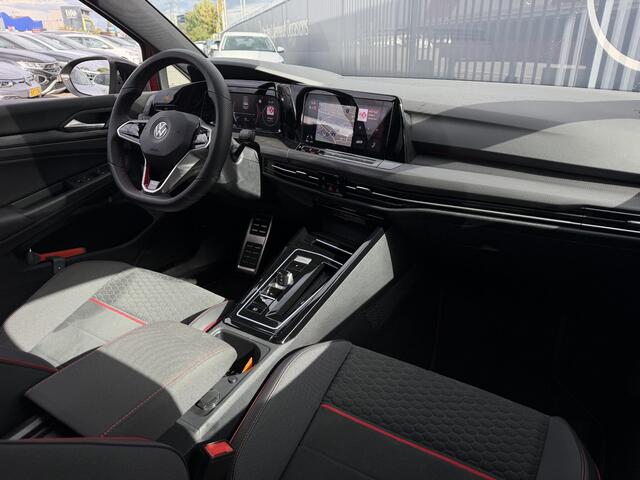 Volkswagen GOLF GTI 2.0 300pk Clubsport 45 Jahre / Akra / Panoramadak / H&K / Head up