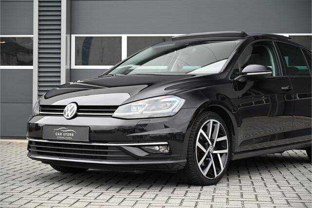 Volkswagen GOLF 1.4 TSI HIGHLINE / PANO / VIRTUAL COCKPIT / LED MATRIX / CAMERA / MASSAGE / ACC / LANE ASSIST / BLIND SPOT