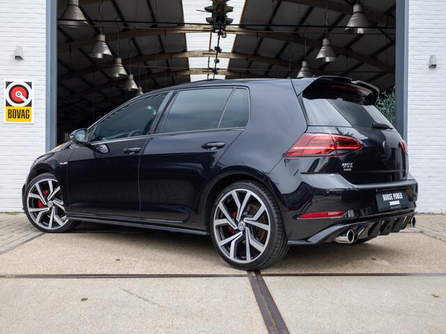 Volkswagen GOLF 2.0 TSI GTI Performance *Pano | ACC | Camera | Stoelverwarming | Oettinger | Racingline | Apple Carplay | Clima | Navi*