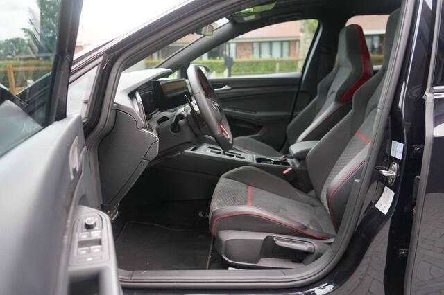 Volkswagen GOLF 8 GTI Clubsport DSG Pano/HUD/IQ/H&R/300PK