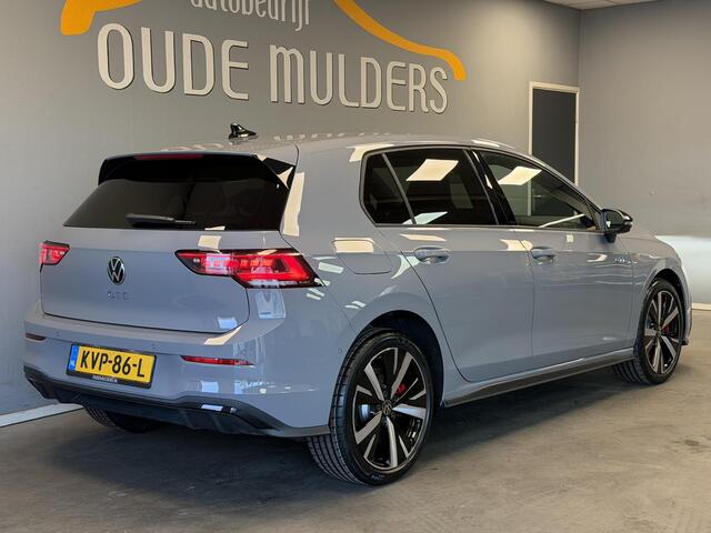 Volkswagen GOLF 1.5 eHybrid GTE | Adaptive cruise | 360 | Head-up | Sfeer | IQ light |Stoelverwarming | Carplay |