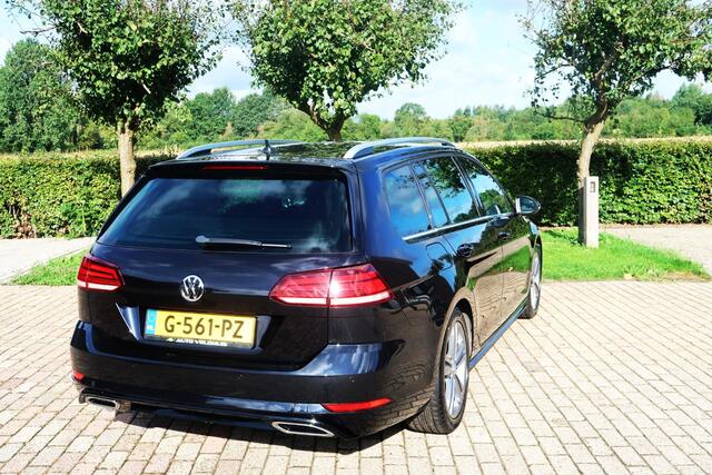Volkswagen GOLF Variant 1.5 TSI Highline Business R