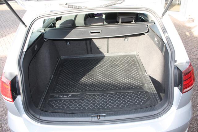 Volkswagen GOLF Variant 1.5 TSI Highline Comfortline Business automaat 7 traps Super en nette gezinsauto