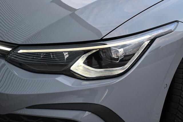 Volkswagen GOLF 1.4 eHybrid GTE Black Style | IQ-Light | Head-Up | Trekhaak | Apple-Carplay |