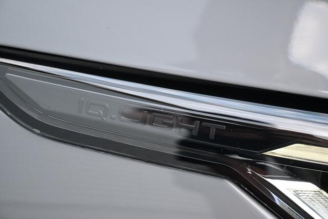 Volkswagen GOLF 1.4 eHybrid GTE Black Style | IQ-Light | Head-Up | Trekhaak | Apple-Carplay |
