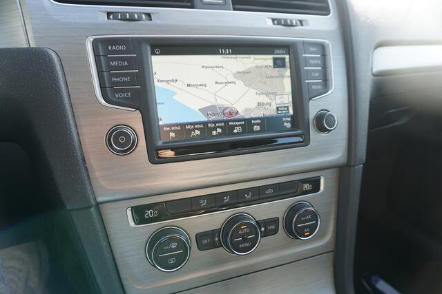 Volkswagen GOLF 1.0 TSI Comfortline | CARPLAY | NAVI | ECC | CRUISE | PDC V+A |