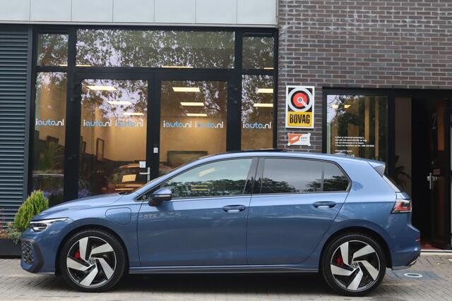 Volkswagen GOLF 1.5 eHybrid 272pk GTE Pano/Leder/IQ.Light/360/Headup/DCC/Keyless/Elek. stoel+mem/Dodehoek/Trekhaak wegkl.