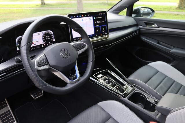Volkswagen GOLF 1.5 eHybrid 272pk GTE Pano/Leder/IQ.Light/360/Headup/DCC/Keyless/Elek. stoel+mem/Dodehoek/Trekhaak wegkl.