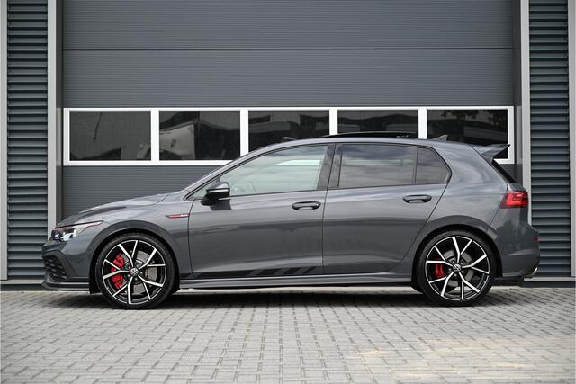 Volkswagen GOLF 2.0 TSI GTI CLUBSPORT 300 PK / PANO / LEDER / IQ LIGHTS / MEMORY / STOELKOELING / BLIND SPOT / KEYLESS / 19"