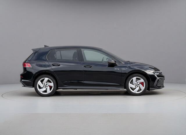 Volkswagen GOLF 1.5 eHybrid GTE | Trekhaak | HUD | Pano | Keyless