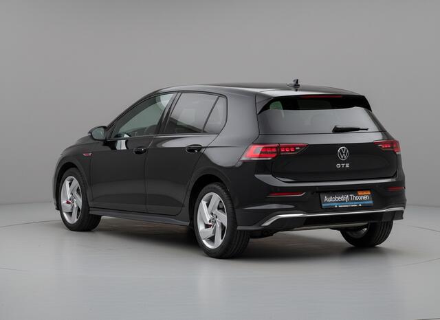 Volkswagen GOLF 1.5 eHybrid GTE | Trekhaak | HUD | Pano | Keyless