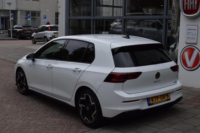 Volkswagen GOLF 1.5 eTSI R-Line|Camera|Sfeer|Carplay|