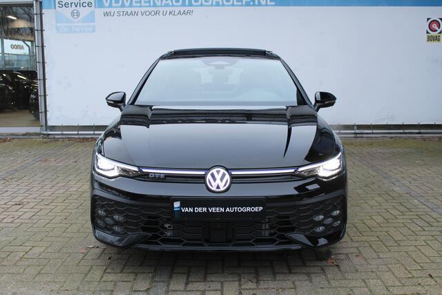 Volkswagen GOLF 8.5 1.5 eHybrid GTE 272 Pk | Panorama dak | Stoel/Stuur verwarming | 360* Camera | Schuif/Kantel dak | Adaptive cruise controler | Keyless start | Apple CarPlay/Android Auto | Draadloze telefoonlader | IQ.Lights | Climate controle | Parkeersensoren V+A | Navigatie |