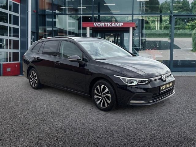 Volkswagen GOLF 1.5 eTSI LIFE 150PK PANO-DAK/TREKHAAK/ACC/LED/CAMERA/STOELVERW