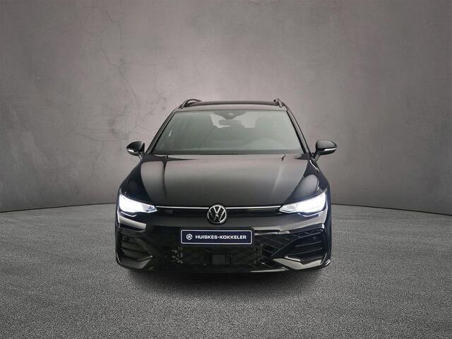Volkswagen GOLF Variant 1.5 eTSI R-Line 150pk DSG Automaat, Adaptive cruise control, Achteruitrijcamera, Stoelverwarming, Stuurverwarming, Parkeersensoren, LED koplampen, App-connect, Climate control