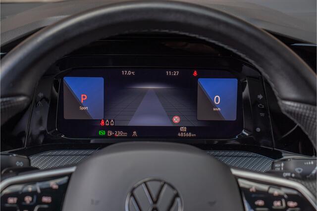Volkswagen GOLF 1.5 eTSI R-Line, Stoel & Stuurverwarming, Navigatie, Alcantara, Adaptive Cruise, Carplay, PDC.