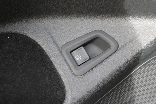 Volkswagen GOLF 1.4 eHybrid Style//Navi//Carplay//Trekhaak!!