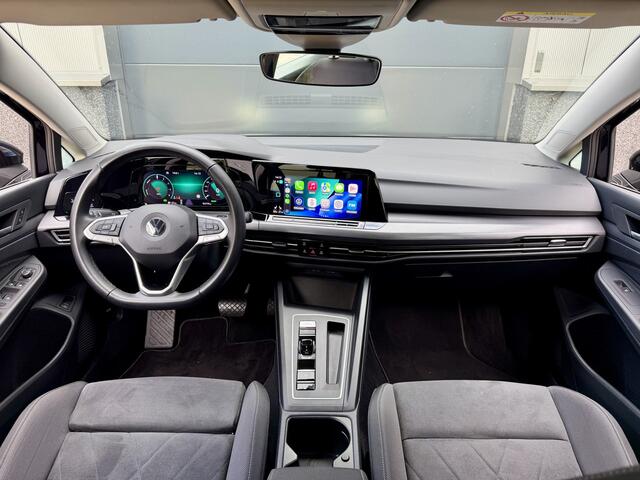 Volkswagen GOLF 8 1.4 eHybrid PHEV *1e Eigenaar* Alcantara / Stoel/Stuurverwarming / Adapt. Cruise / Camera / Massage Seat / Apple Carplay / LED