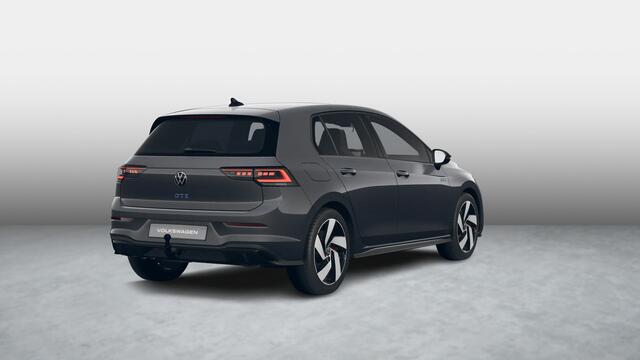 Volkswagen GOLF 1.5 eHybrid GTE 272 PK DSG Black style, Leder, Trekhaak, Head-Up Display, Panoramadak, Matrix-LED Verlichting, Keyless, 18" LM Velgen
