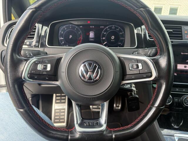 Volkswagen GOLF 2.0 TSI GTI Performance 230pk | Stoelverwarming | Adaptive Cruise | Virtual Cockpit | Carplay |