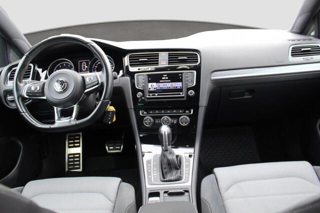 Volkswagen GOLF Variant 1.4 TSi 150 pk DSG Highline R-line | CAMERA | EL. TREKHAAK | STOELVERW. |