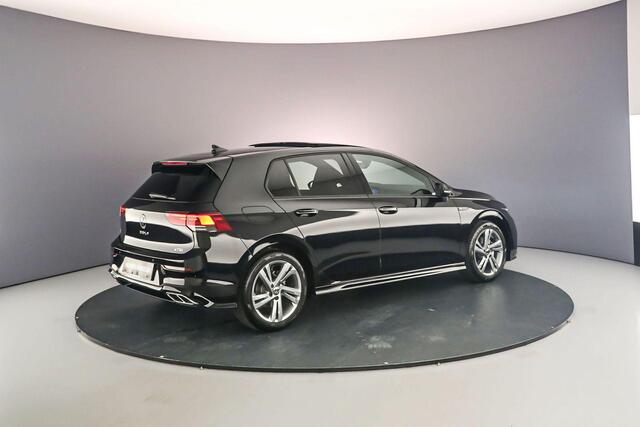 Volkswagen GOLF 1.5 eTSI R-Line Business 130pk DSG Automaat, Panoramadak, Adaptive cruise control, Stoelverwarming, Stuurverwarming, Parkeersensoren, Navigatie, App-connect, LED koplampen