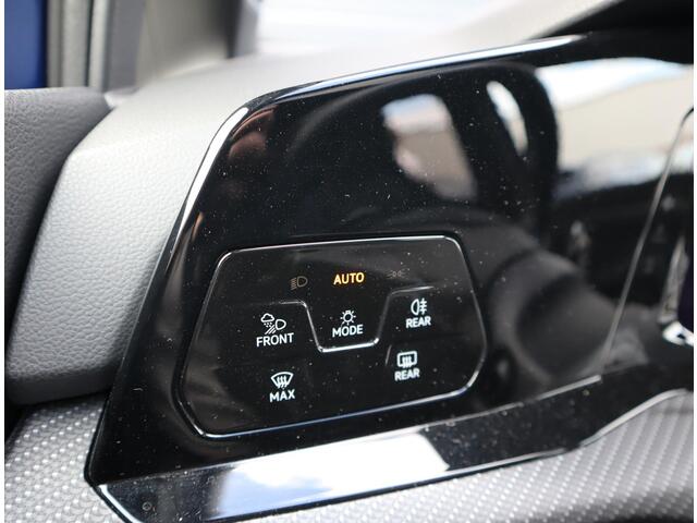 Volkswagen GOLF 2.0 TSI R 4Motion | Akra | Leer | Pano | R sportstoelen | Memory Seats | Stoel verwarming en ventilatie
